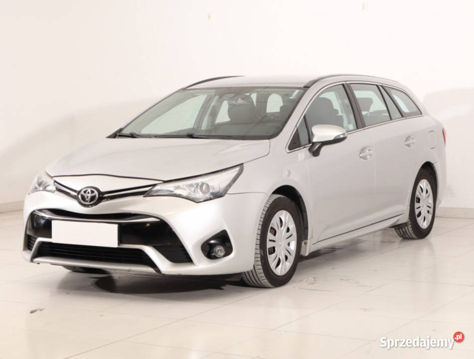 Toyota Avensis 16 D4D nieuszkodzony Avensis Piaseczno