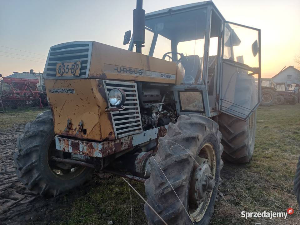 Ursys 385a 4x4 zetor 8045 Czarna