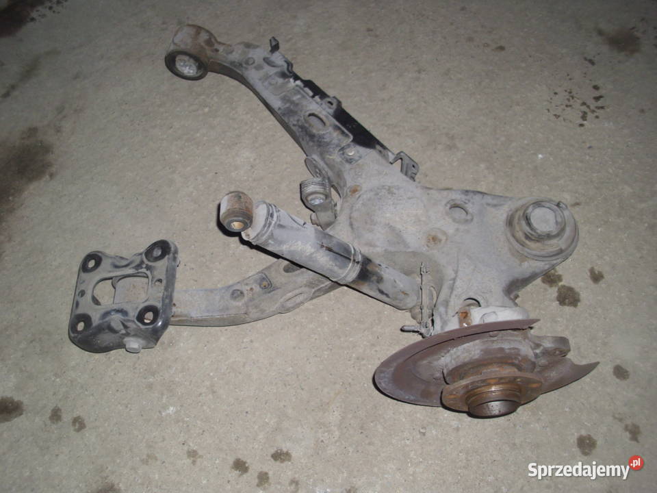 Wachacze tył Vivaro Proace SpaceTourer Rok produkcji 2021