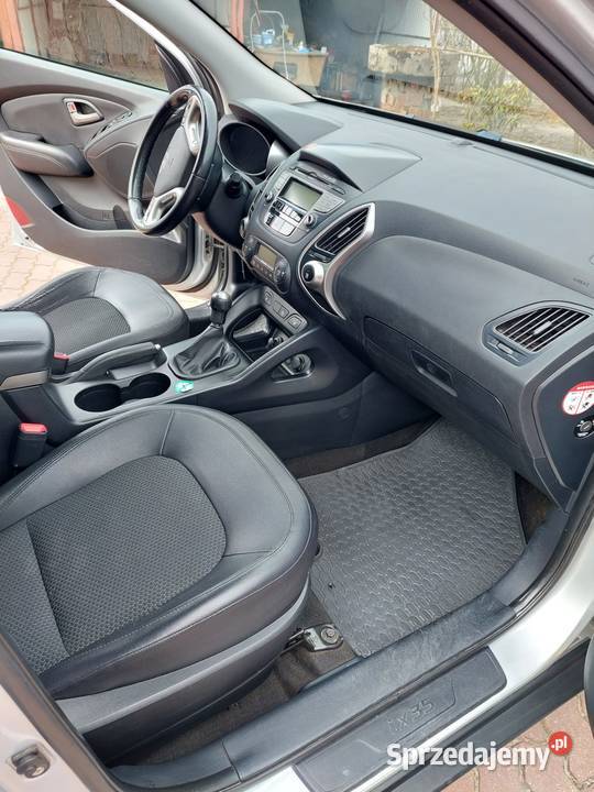 Hyundai ix35 20 20 MPi 2011r Wólka Kłucka sprzedam