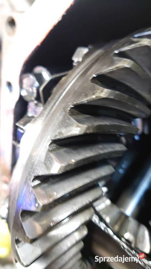 Most przedni do Toyoty Land Cruiser serii 100 Karnice