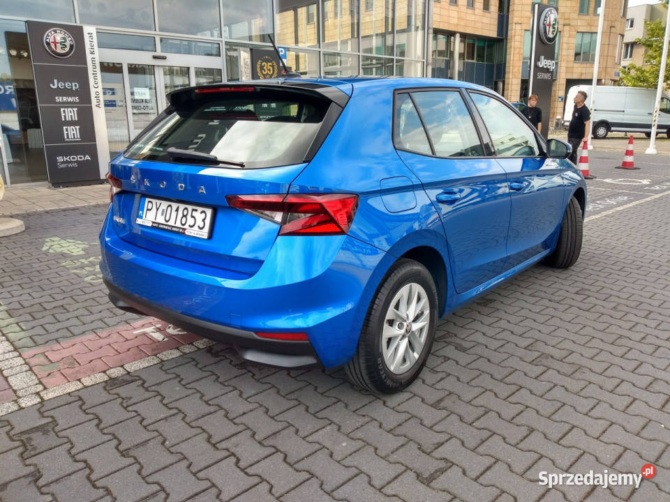 koda Fabia 10 TSI 110 kamera tempomat led niebieski Tychy