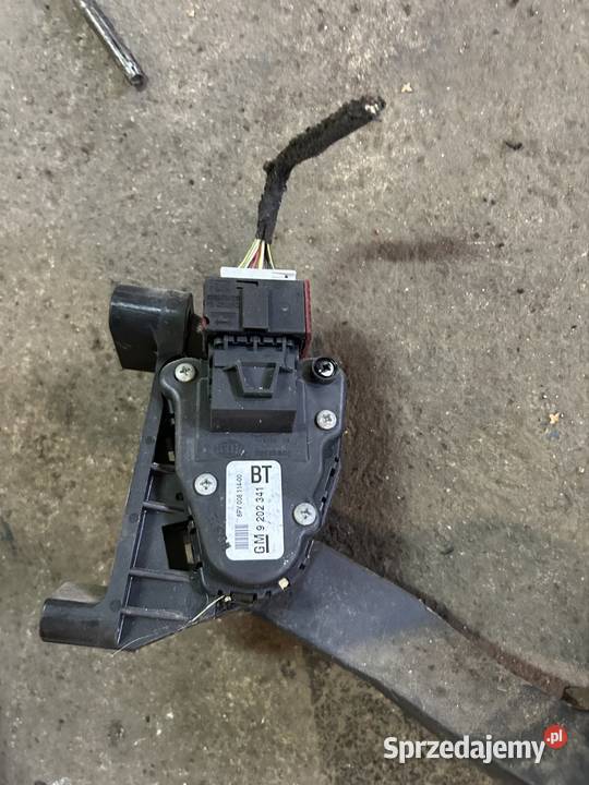 Pedal gazu opel zafira 19 Kęty