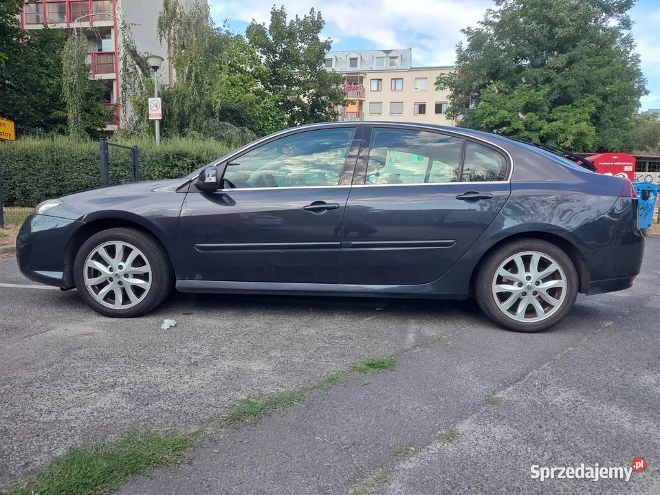 RENAULT LAGUNA III 2.0 BENZYNA