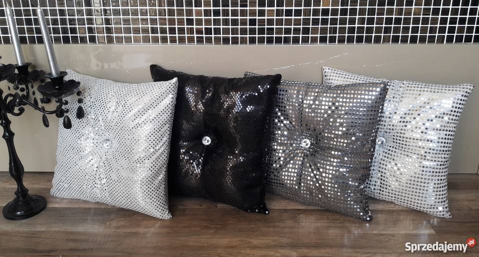 Poduszka srebrna cekin glamour guzik 40x40 Przemyśl