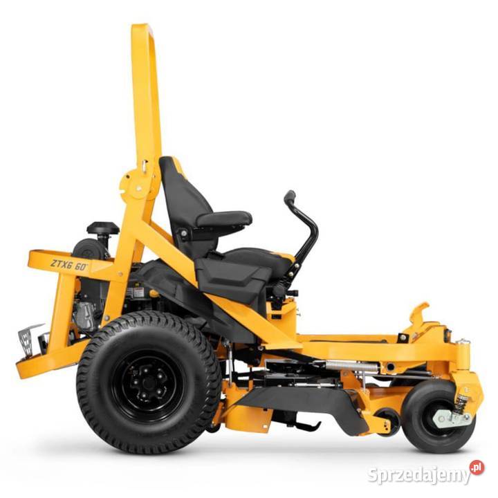 Cub Cadet Zero Turn XZ7 L152I Ultima traktor Traktorki Tuchom