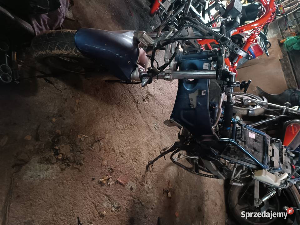 Sprzedam ramę suzuki Glinik