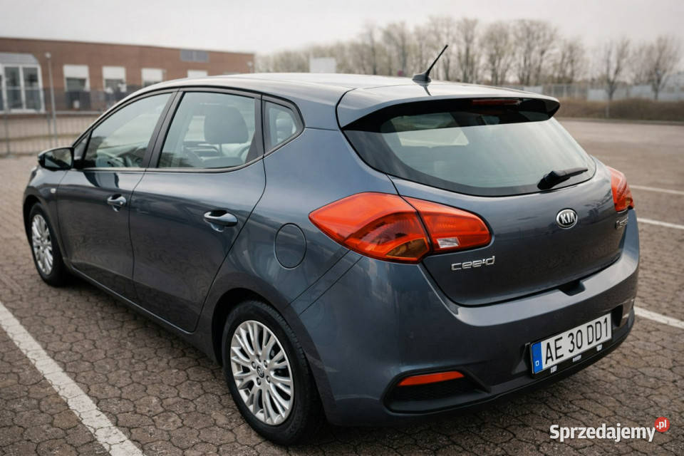 Kia Ceed II 2012 benzyna Sadlno sprzedam