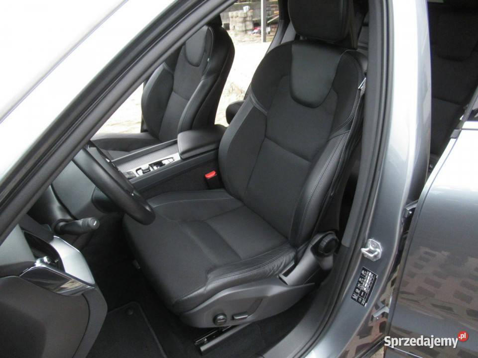 Volvo XC 60 BEZWYPADKOWY Android AutoApple Warszawa sprzedam