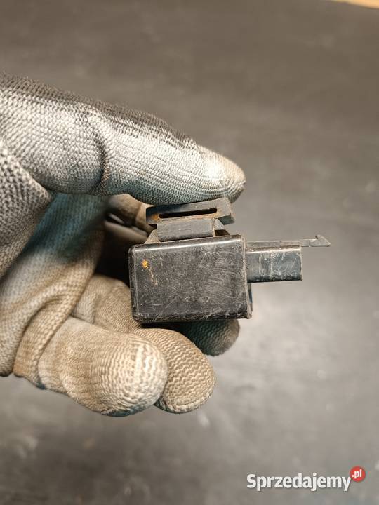 Przerywacz kierunkowskazów kierunków migaczy Gołaczewy