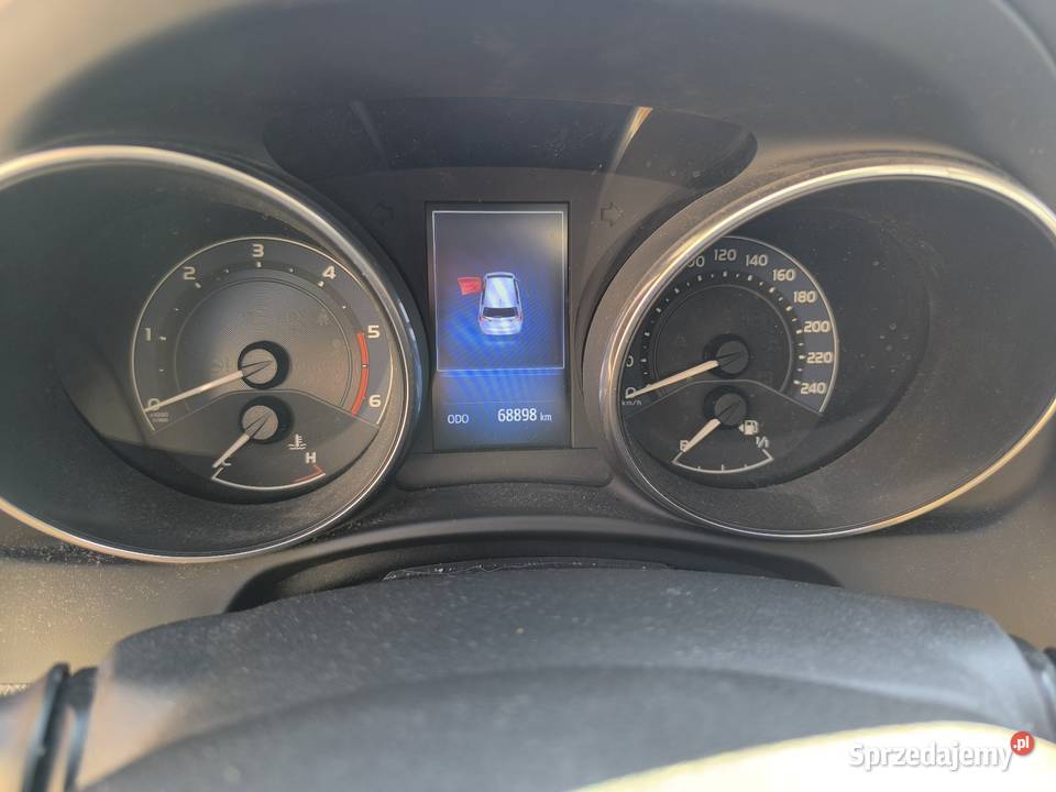 Toyota Auris 16 111 mały przebieg sprowadzony Inowrocław