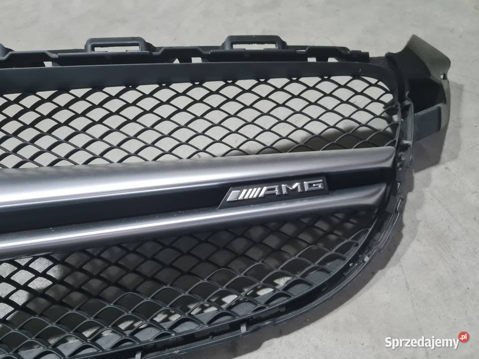 Mercedes W205 AMG grill FL osobowe wielkopolskie Śrem