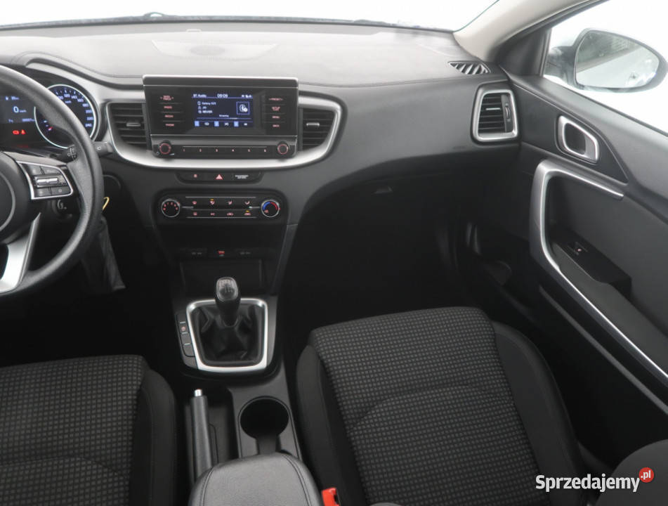 Kia Ceed 10 TGDI klimatyzacja Bielany Wrocławskie