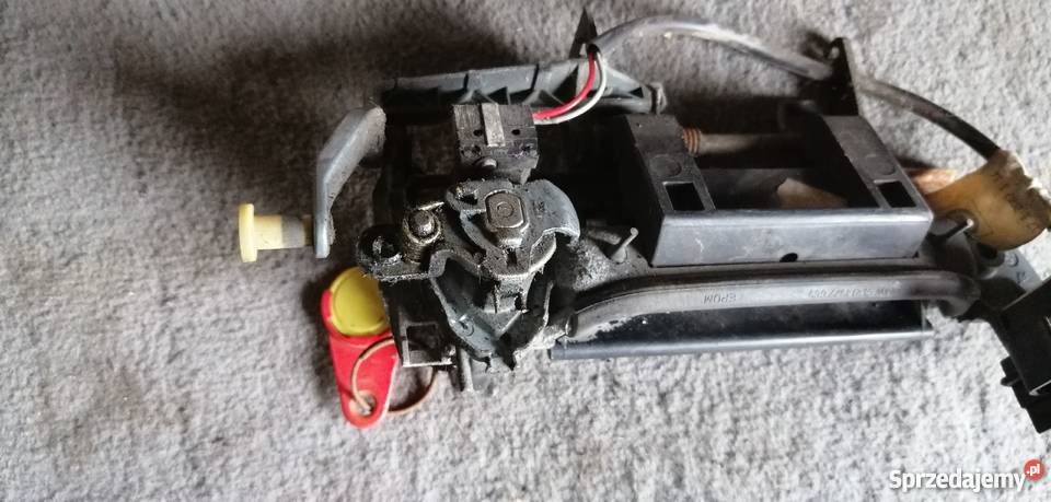 Bmw e36 klamka lewaz kluczykiem Aleksandrów Łódzki
