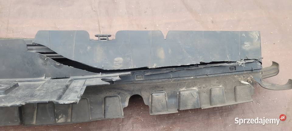 FORD KUGA MK2 KIEROWNICA POWIETRZA WLOT ZALUZJA Karoseria Ruda Śląska