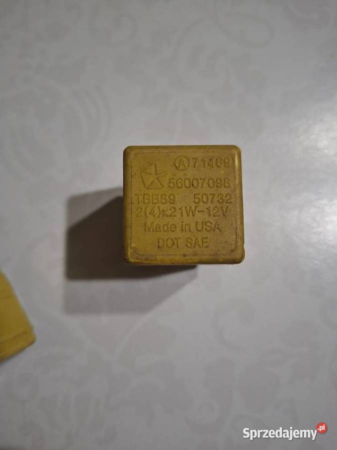 Przekaźnik jeep ZJ Kierunkowskazy 56007098 sprzedam