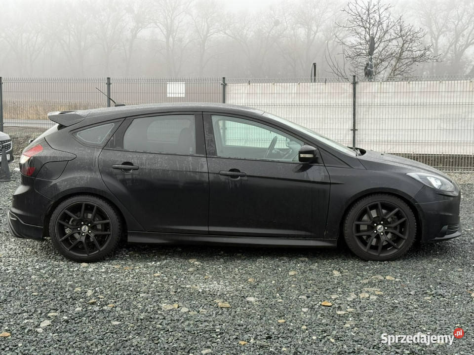 Ford Focus 20 16V EcoBoost ST 250 2014r Recaro Wojkowice