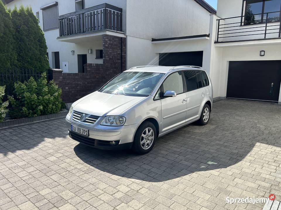 Volkswagen Touran 20 TDI Highline Climatronic poduszka powietrzna Ostrzeszów