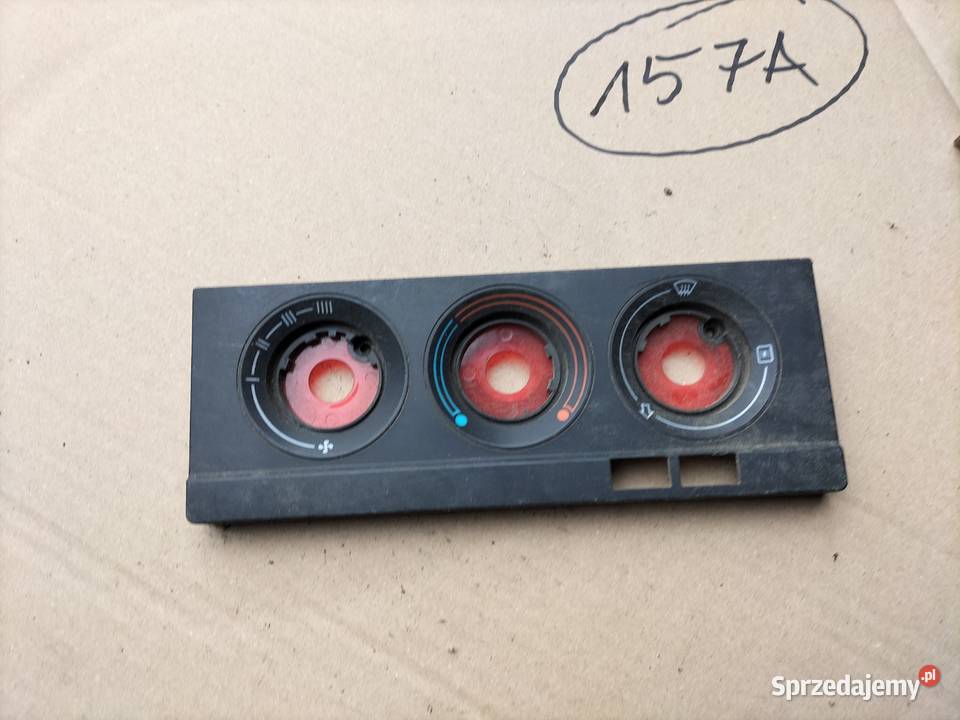 AUDI 80 B3 B4 80B4 NAKŁADKA NA PANEL NAWIEWU Kamień-Kolonia