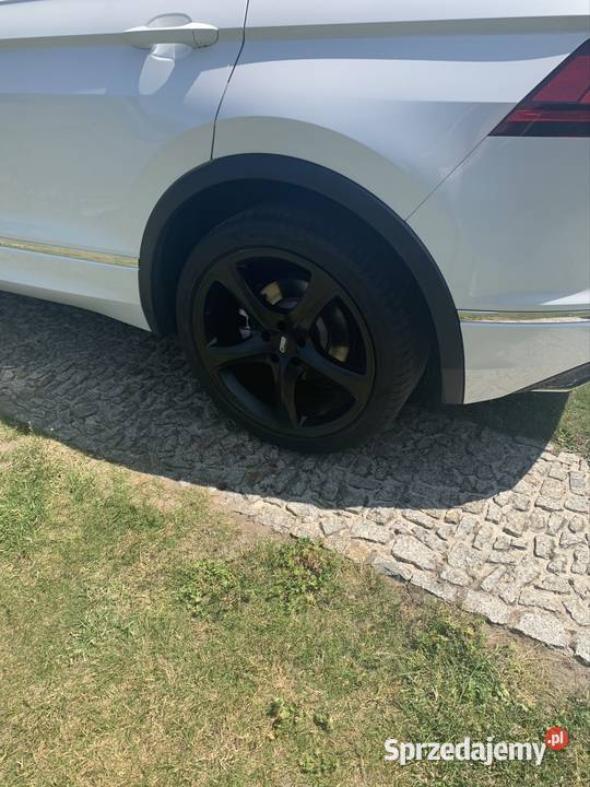 Alufelgi CMB 20 opony Pirelli 2753520
