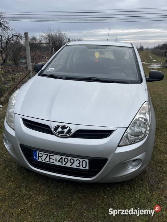 Hyundai i20 2010r mały przebieg Bratkowice