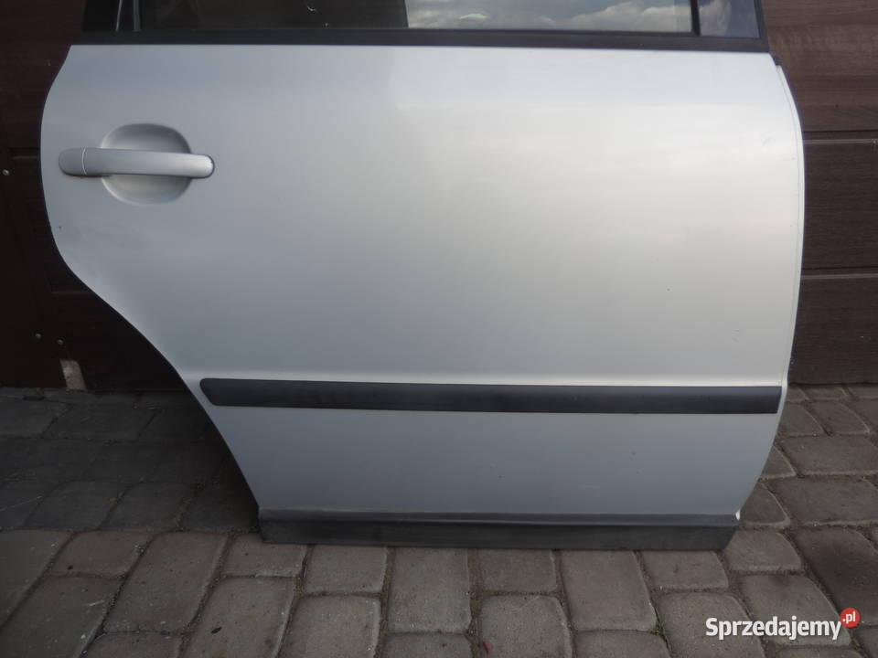 VW PASSAT B5 SEDAN DRZWI PRAWY TYŁ LB7Z Nowy Sącz