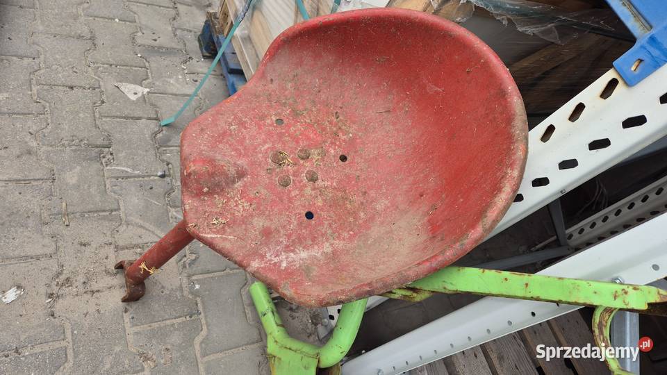 Siedzenie metalowe prl Hryniewicze