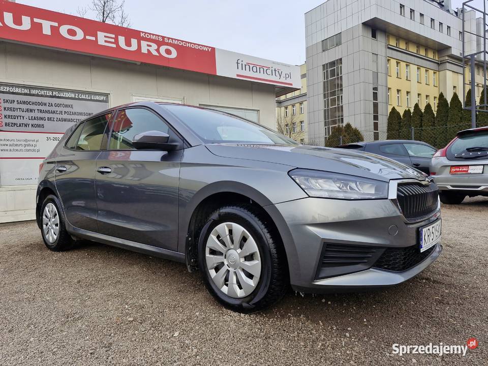 Salon Polska 1 właściciel 7800 przebieg 2 x aluminiowe felgi Kraków
