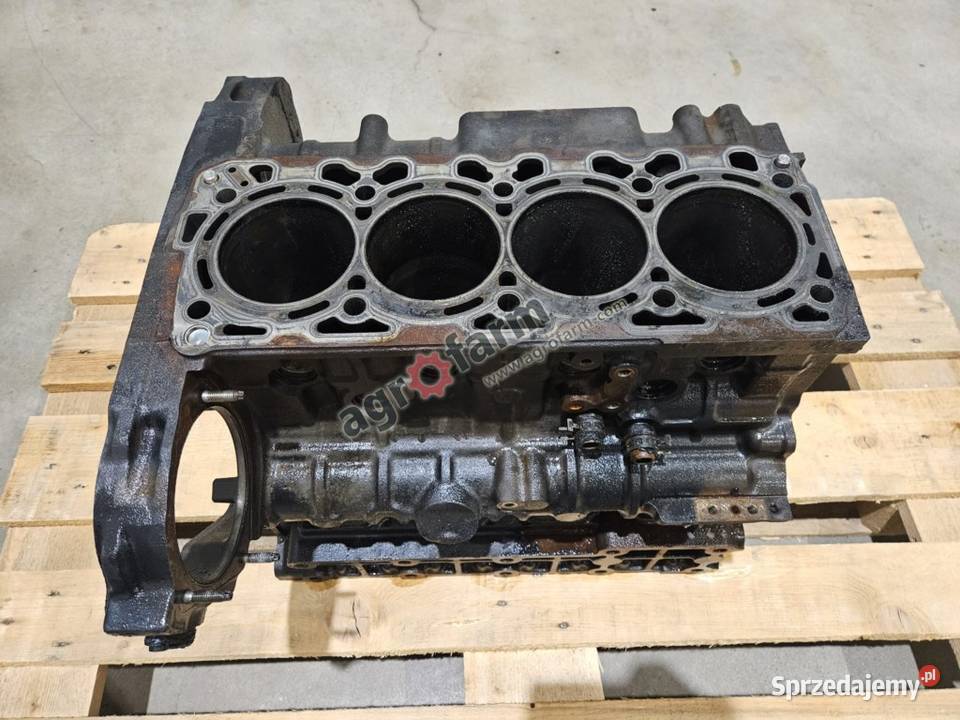 Blok silnika Kubota M7040 M7060 M6060 Byków