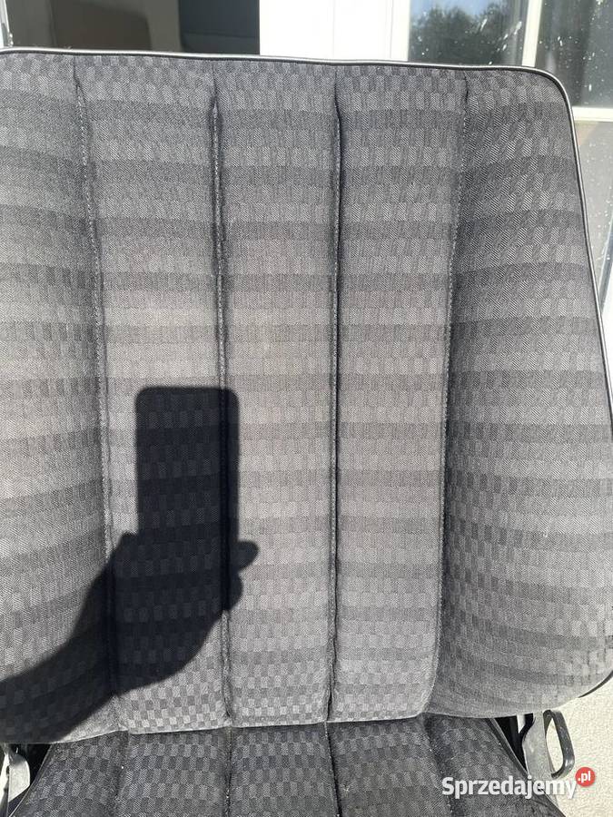 Fotel kierowcy mercedes 190 w201 czarny 8893 małopolskie Chrzanów