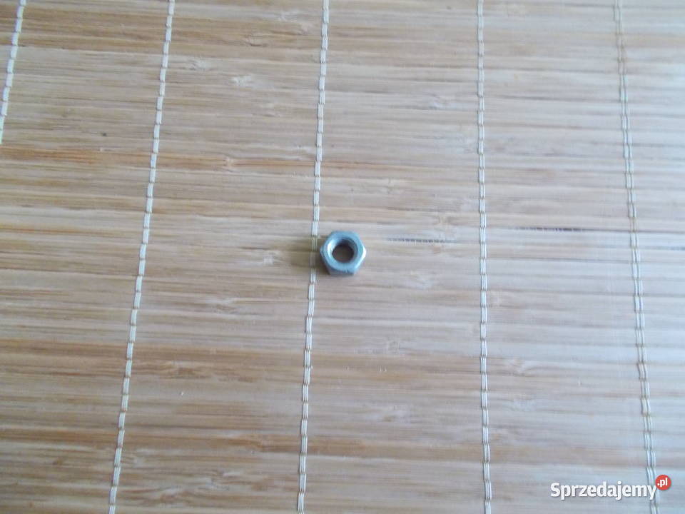 Nakrętka sześciokątna M 8 sprzedam