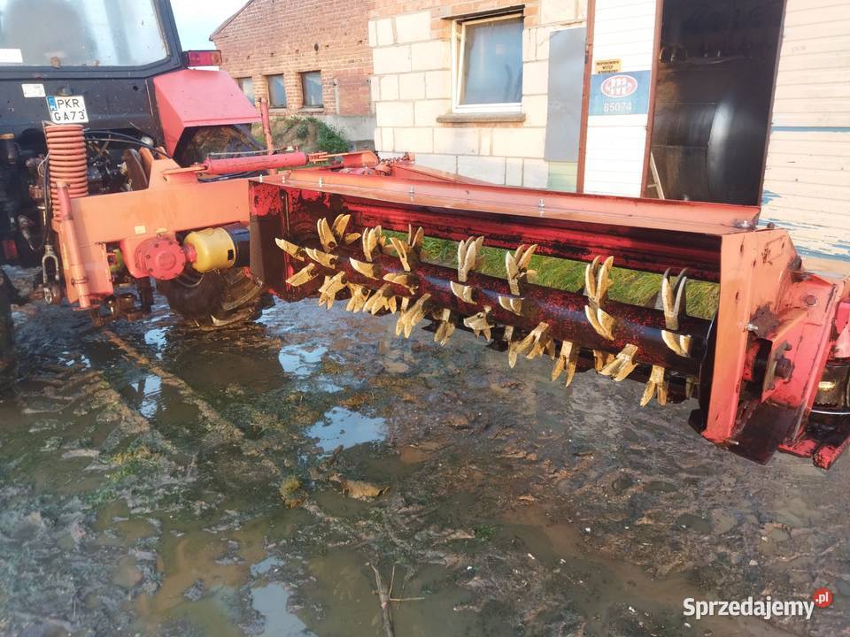 Kverneland Taarup 3028 Kverneland Rozdrażewek