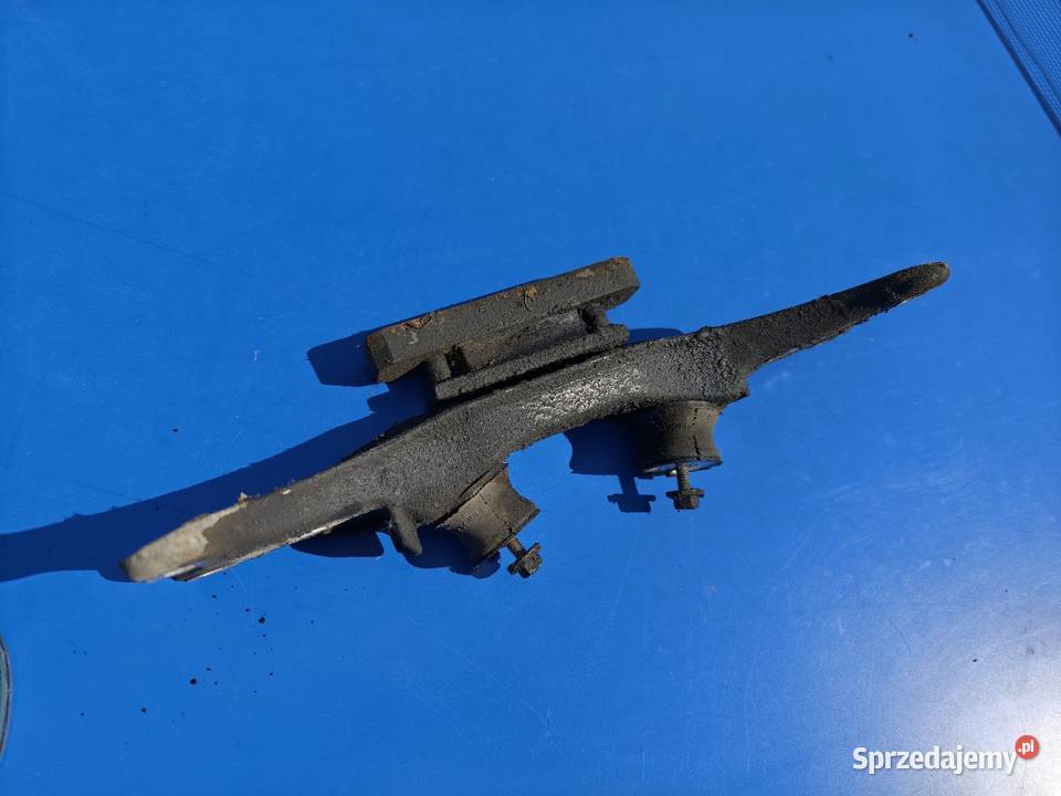 Łapa podpora mocowanie skrzyni biegów BMW E38 śląskie