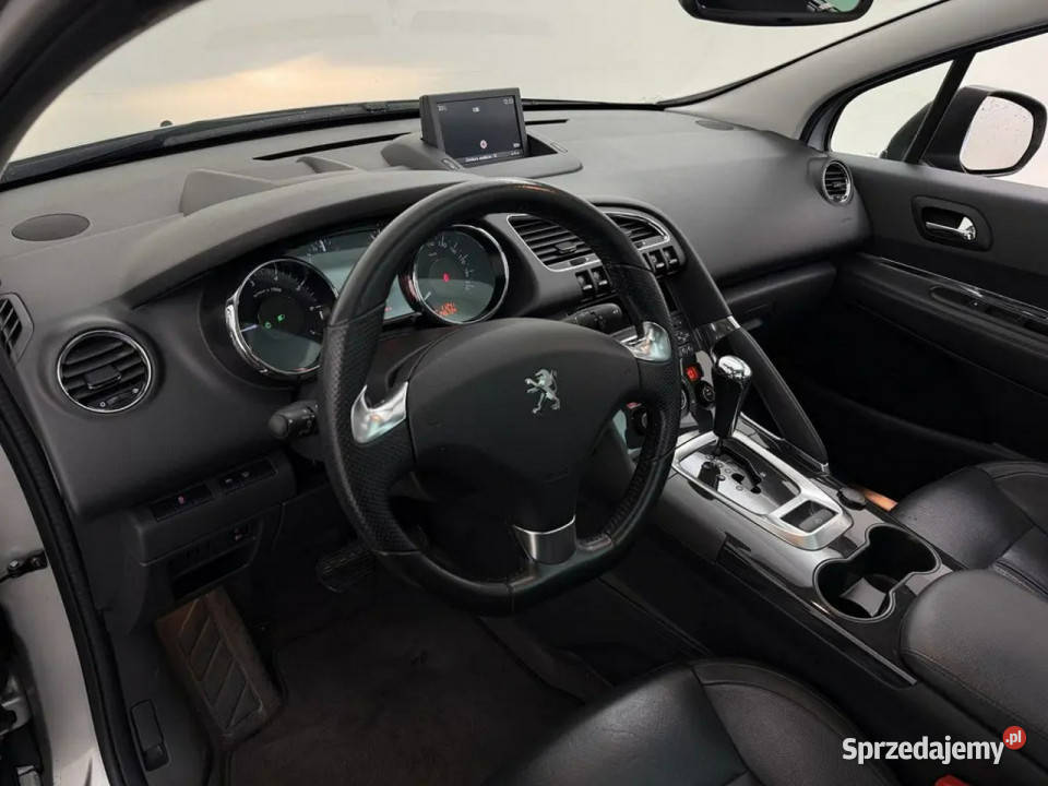 Peugeot 3008 16 T 165 Automat Panorama Kamera 1598cm3 3008