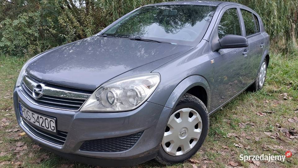 Opel Astra H III 14 benzyna 90 sprawny zadbany manualna Ostrów Wielkopolski sprzedam