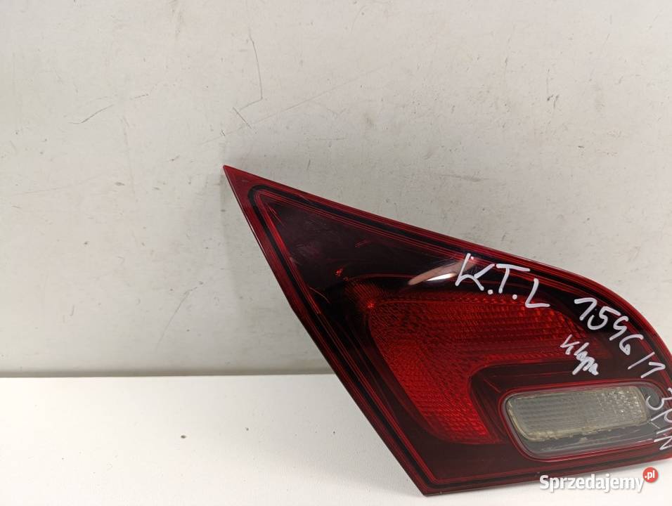 OPEL ASTRA J HB LAMPA TYŁ LEWA W KLAPĘ osobowe Zbierkowo