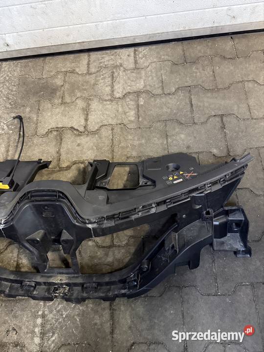 Renault Captur II Atrapa Grill Stelaż Kłobuck