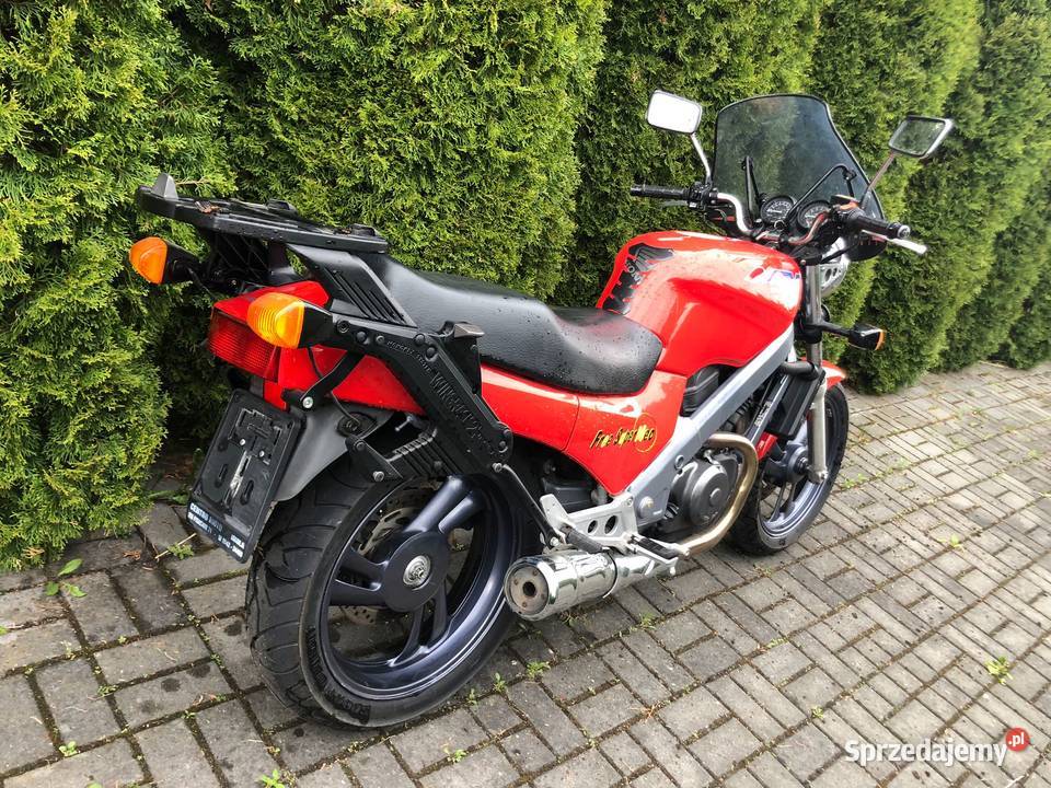 Honda NTV 650 Revere Lift Deauville 45000km