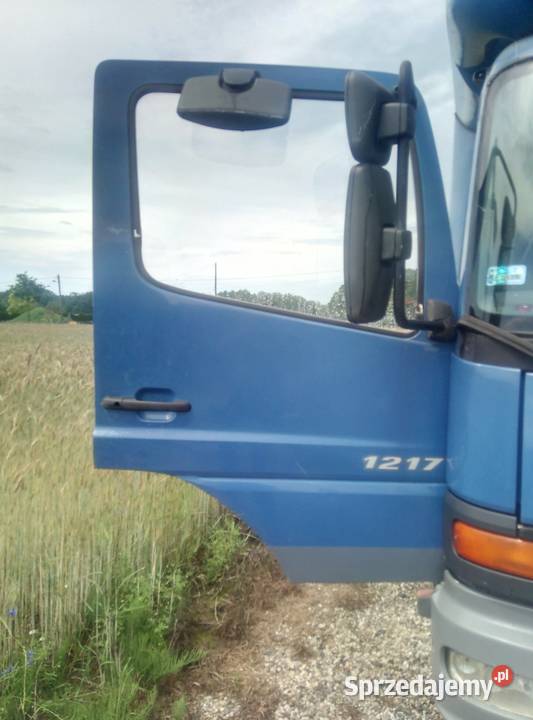 Drzwi kompletne prawe Mercedes Atego Karoseria Rzędowice