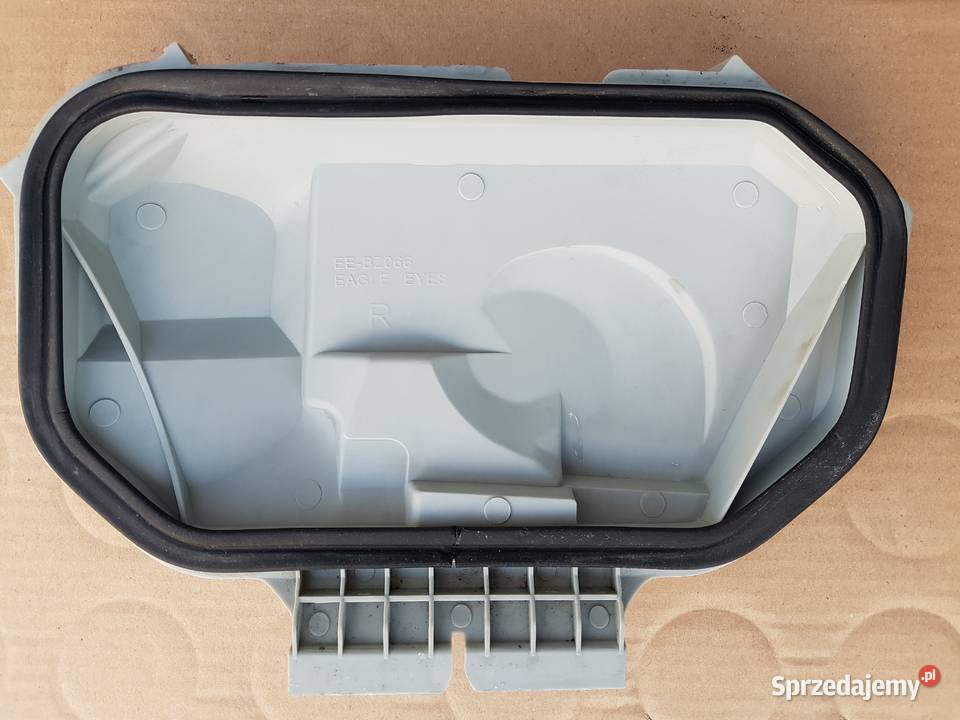 dekielek przykrywka osłona Mercedes 124 prawa Gdańsk