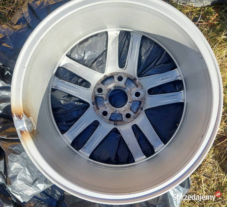 Alufelga VW Curitiba 5G0601025AP 17 75J ET 49 aluminiowe Chojnice