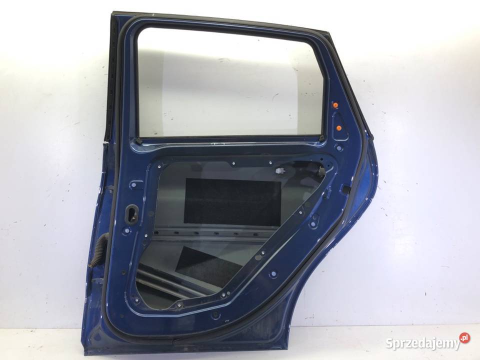 DRZWI PRAWY TYŁ MERCEDES W246 Minivan 1118 podkarpackie