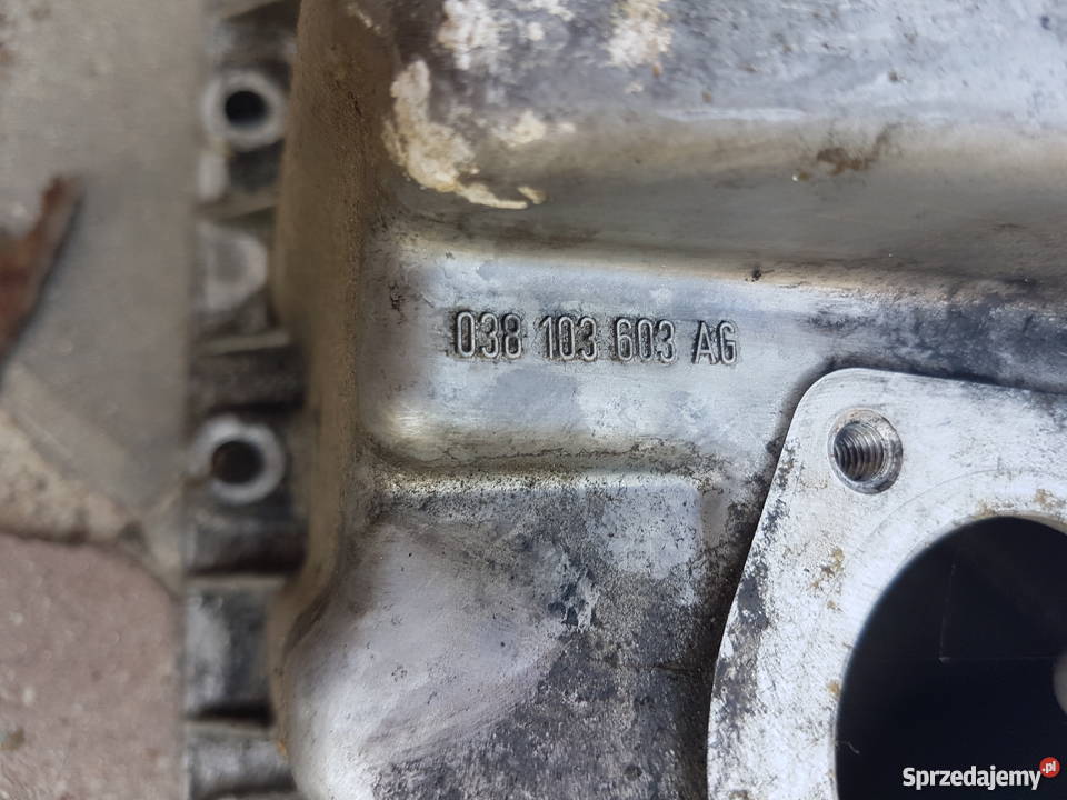 Miska oleju 038103603AG Audi A3 VW Golf Passat Silniki i osprzęt Mogilno