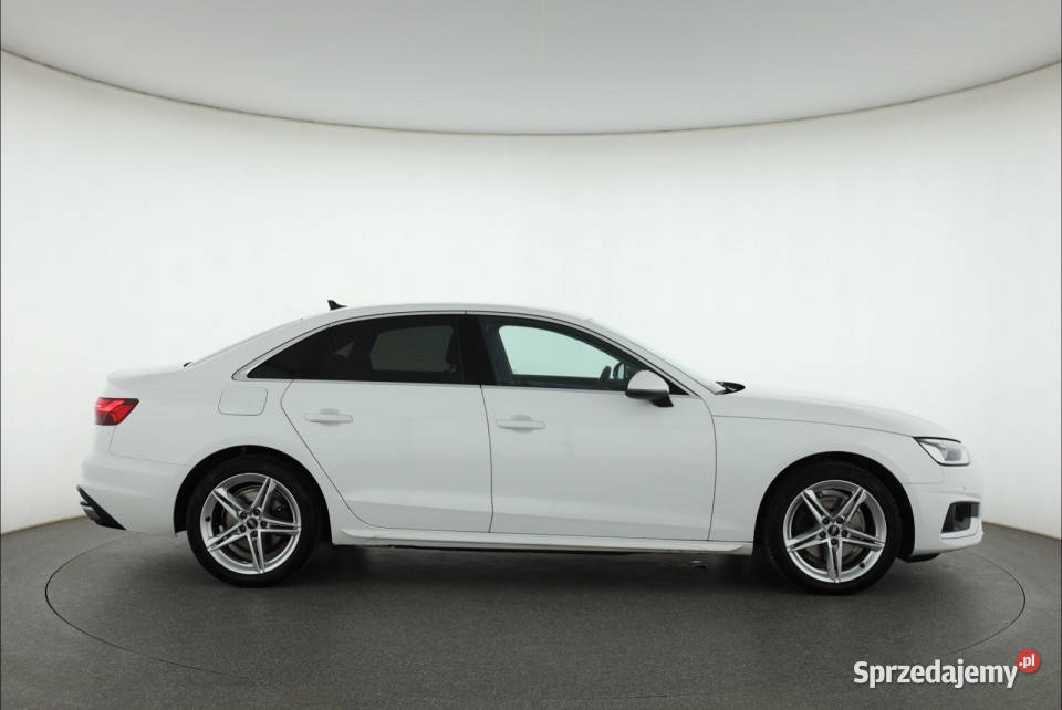 Audi A4 35 TFSI gniazdo USB mazowieckie sprzedam