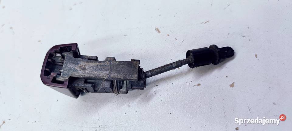 WKŁADKA DRZWI LEWY PRZÓD AUDI A1 8X 8X1837167