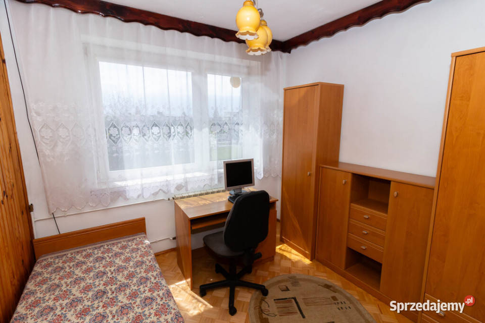 Przestronny dom 130m2 działka 483m2 Goździkowa wolnostojący świętokrzyskie Ostrowiec Świętokrzyski sprzedam