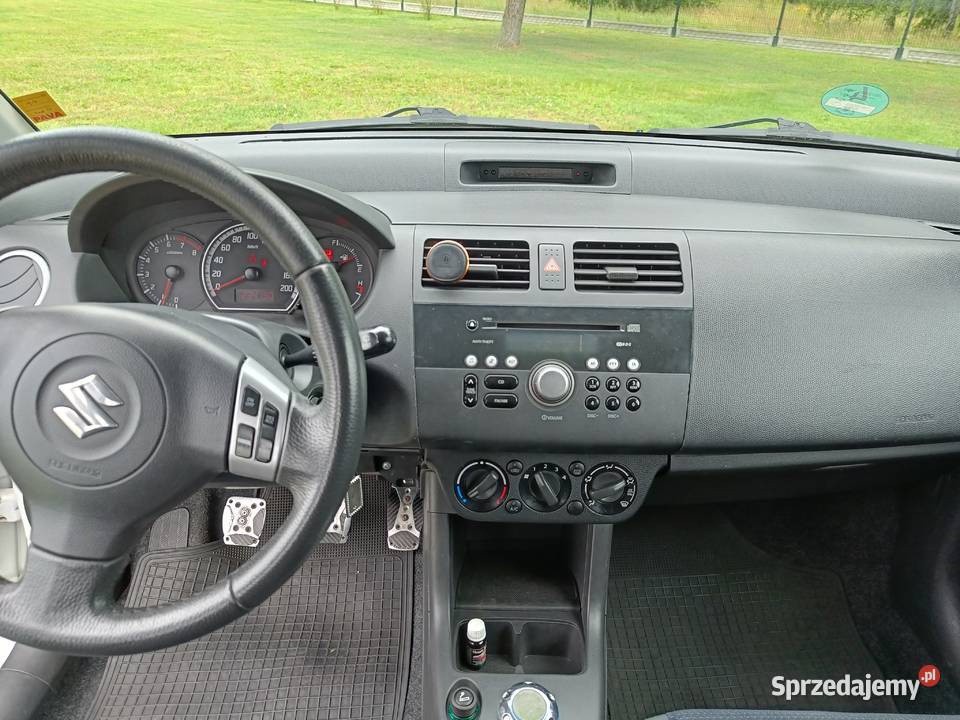 Suzuki Swift IV 15 102 09r 1500cm3 sprzedam