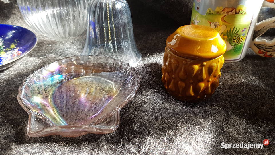 Szklane I porcelanowe przedmioty Myszków