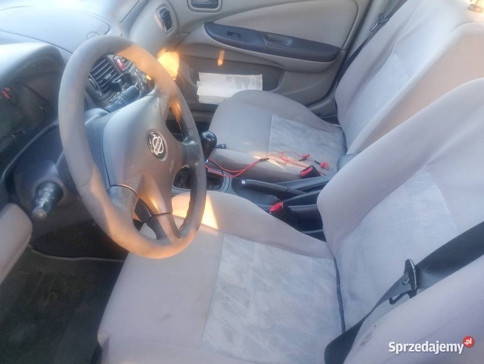 Nissan Almera 15 benzyna 2002 90KM Starogard Gdański