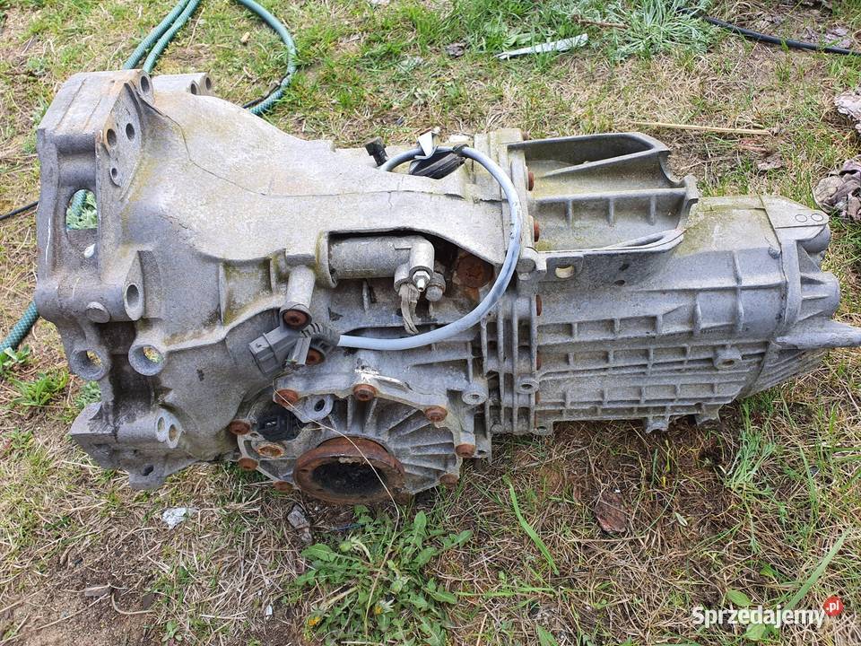 Skrzynia biegów audi a80 Rok produkcji 1998 podkarpackie Rzeszów